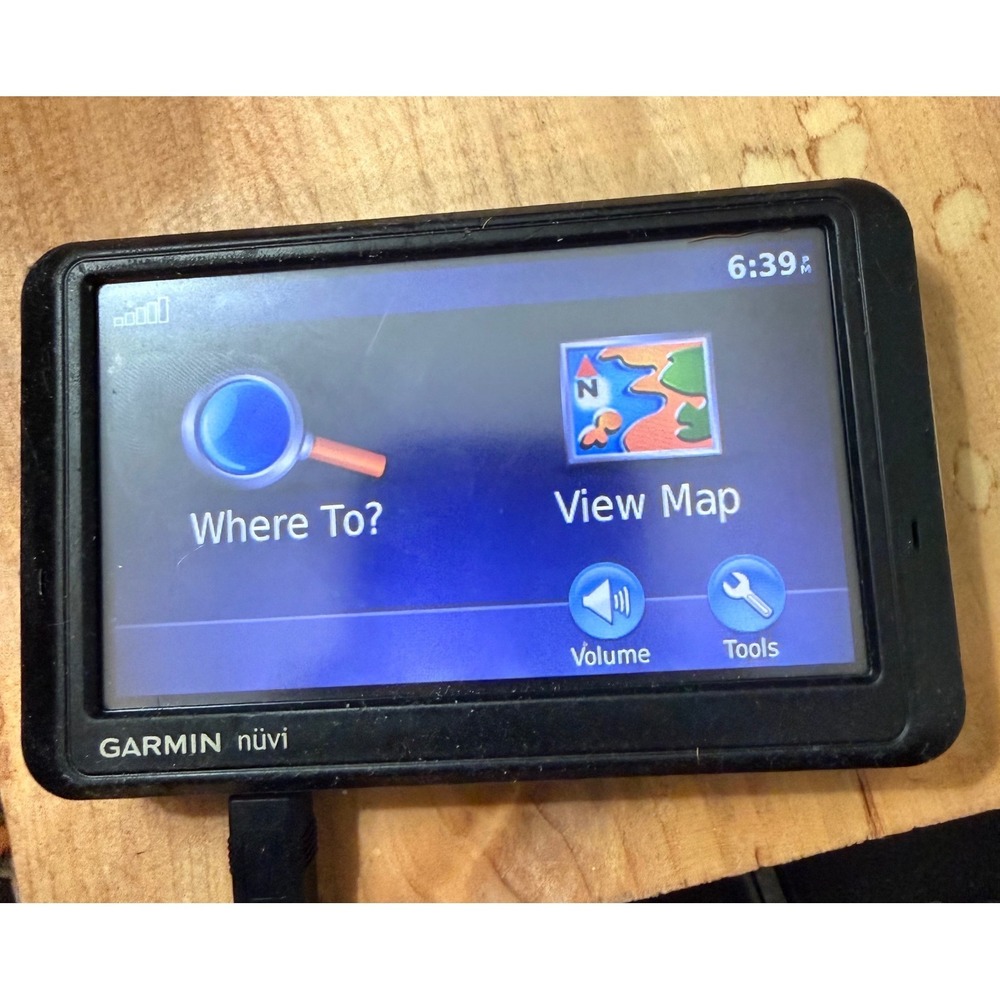 Garmin Nuvi 2595LM GPS Navigator Tested Works USB Cable & Case